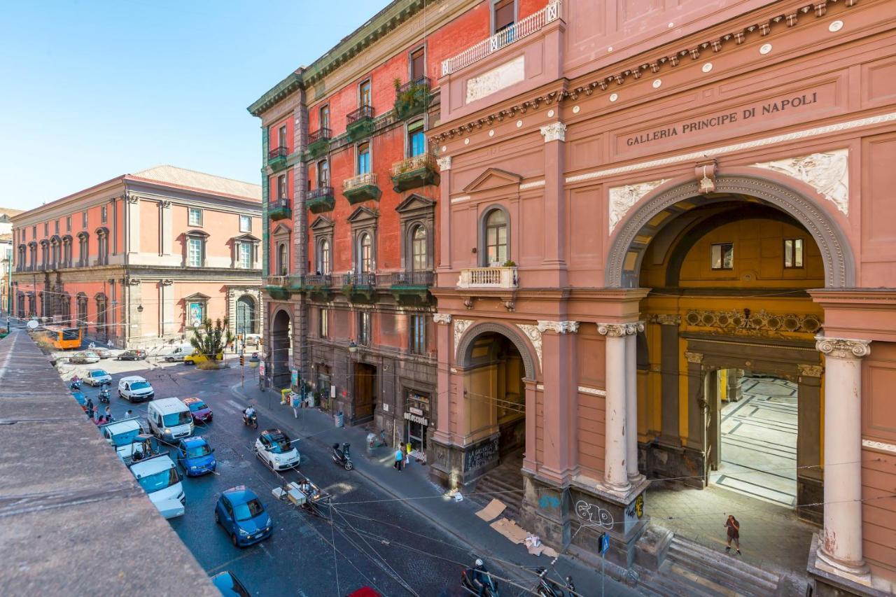Design & Studio Duplex At National Museum Naples Luaran gambar