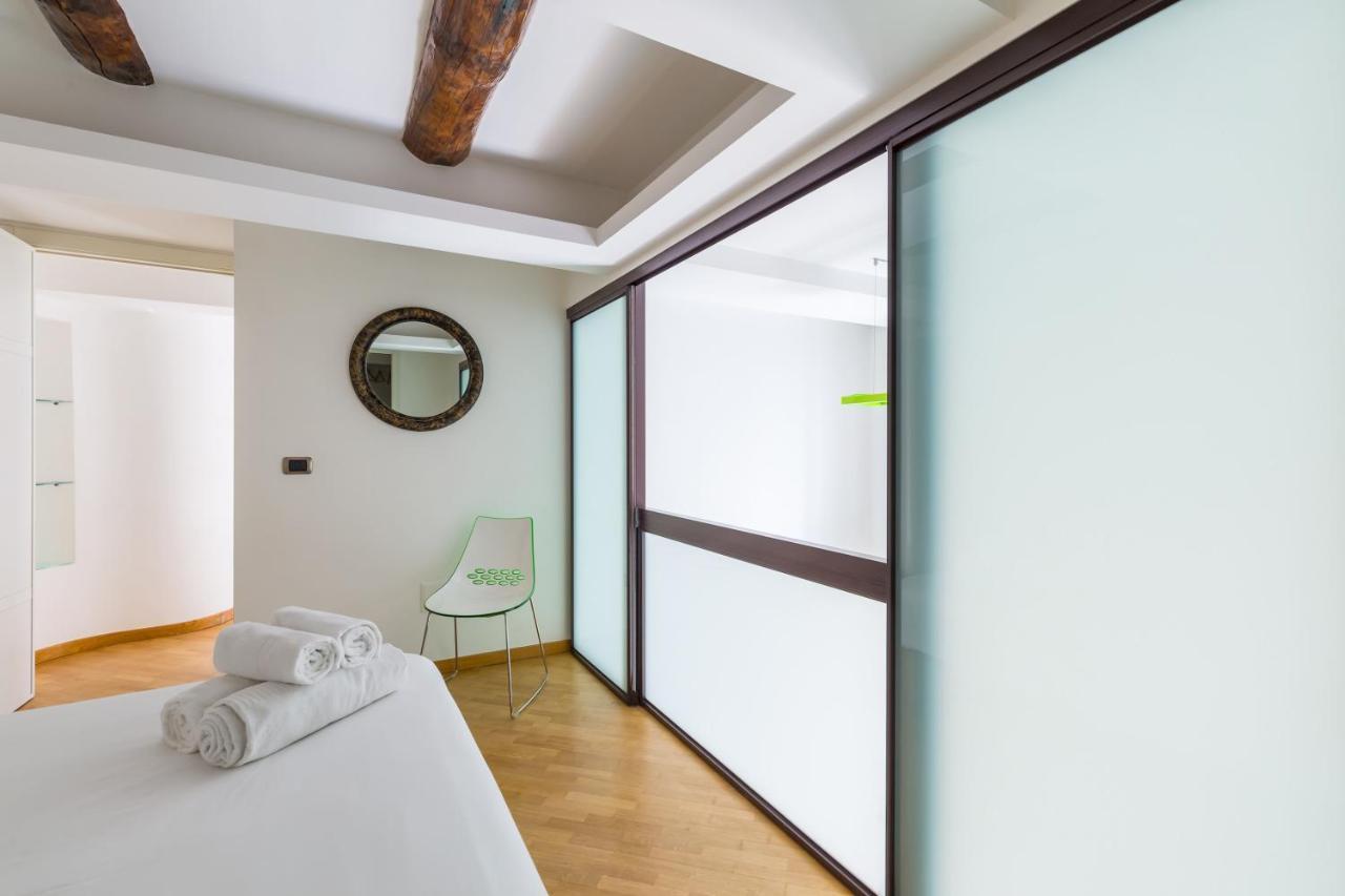 Design & Studio Duplex At National Museum Naples Luaran gambar